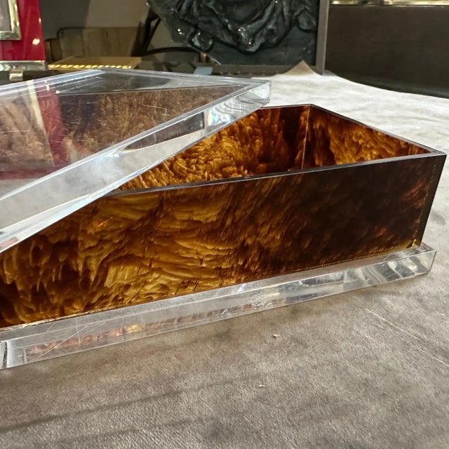 1970s Clear and Faux Tortoiseshell Lucite Vanity Box in the Manner of Dior Home For Sale - Image 11 of 11