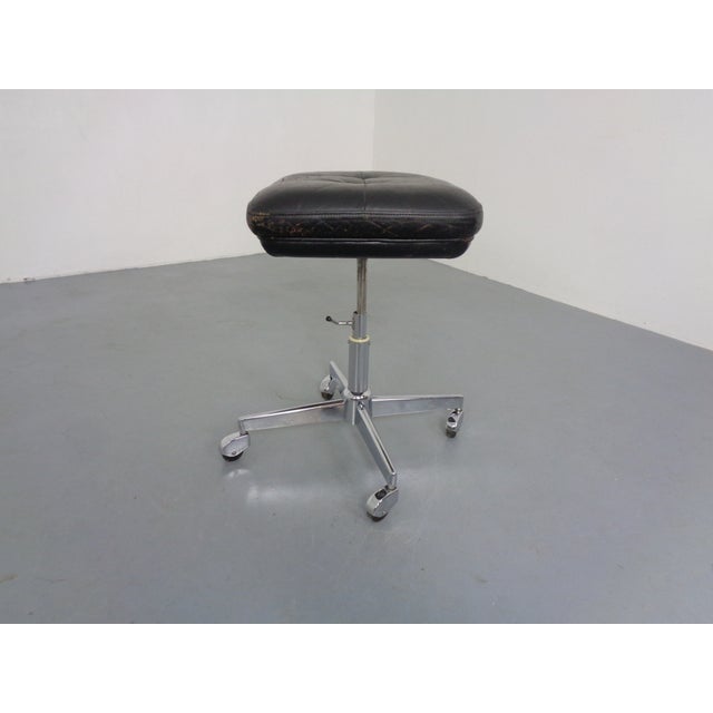 Mid-Century Modern Rollable and Adjustable Leather Stool, Germany, 1960s For Sale - Image 3 of 18