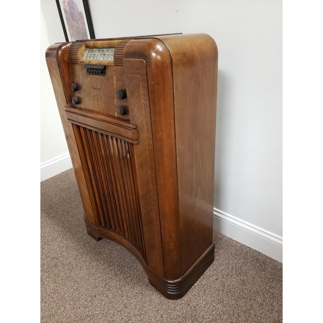 Vintage, Antique 1941 Philco, Art Deco Console Radio With Inlays, Model