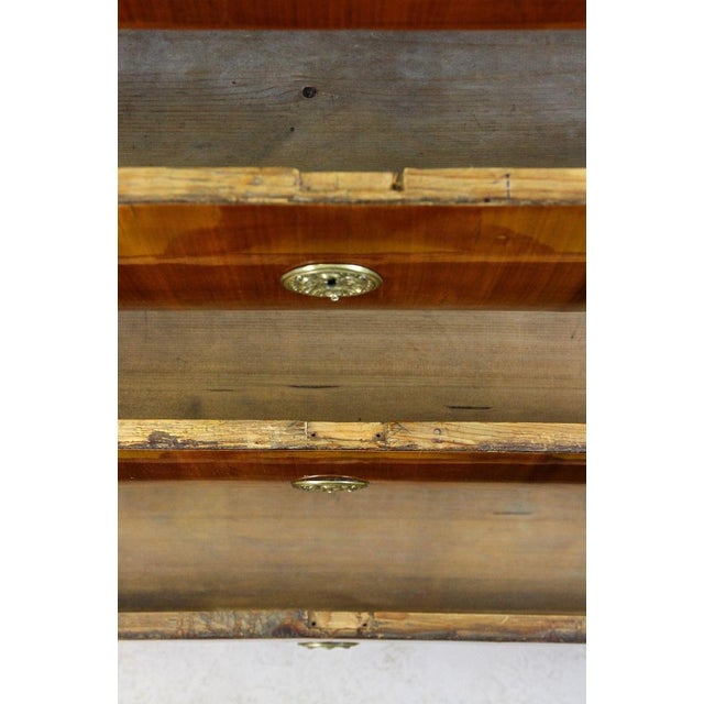 19th Century Biedermeier Chest of Drawers in Cherrywood, Austria, 1830s For Sale - Image 9 of 18