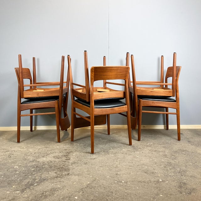 Dining Chairs in Teak and Leather by Henning Kjaernulf for Korup Stolefabrik, 1960s, Set of 6 For Sale - Image 4 of 16