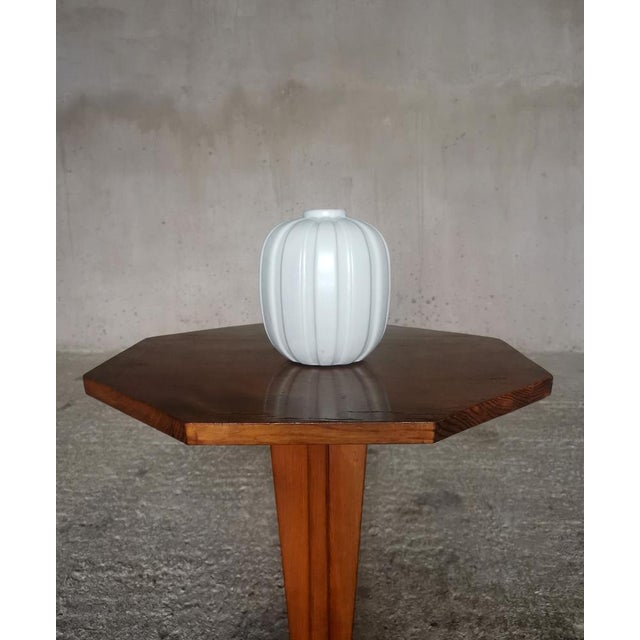 Vase by Vicke Lindstrand for Upsala Ekeby, 1930s For Sale - Image 3 of 12
