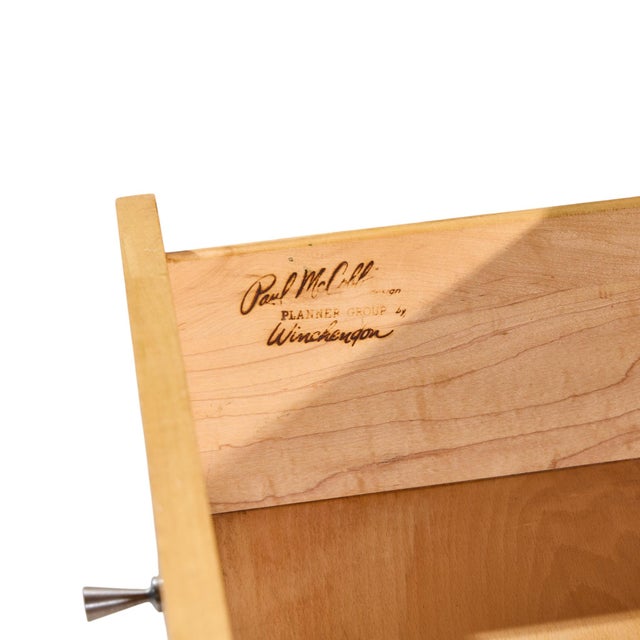 Brown Paul McCobb for Planner Group Mid Century Maple 3-Drawer Dresser For Sale - Image 8 of 8