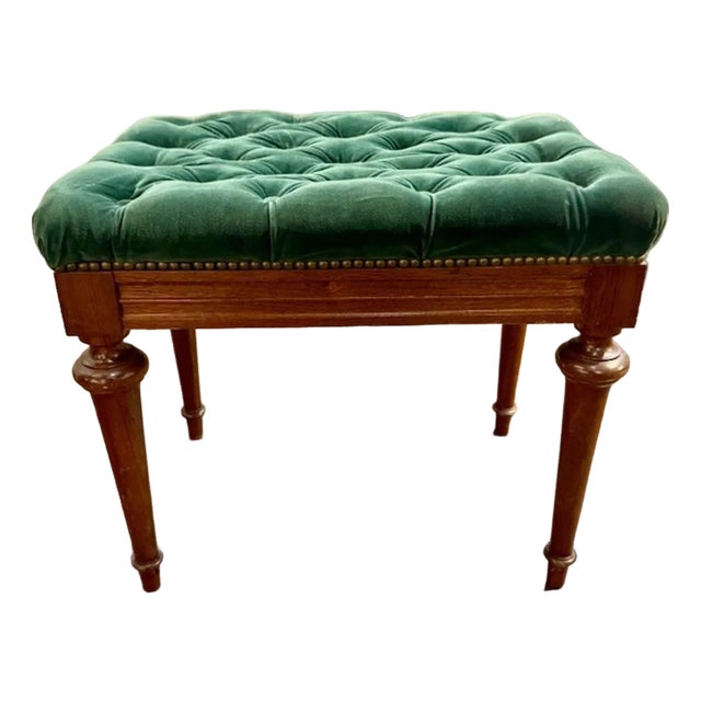 Early 20th Century Walnut Bench With Tufted Upholstery For Sale