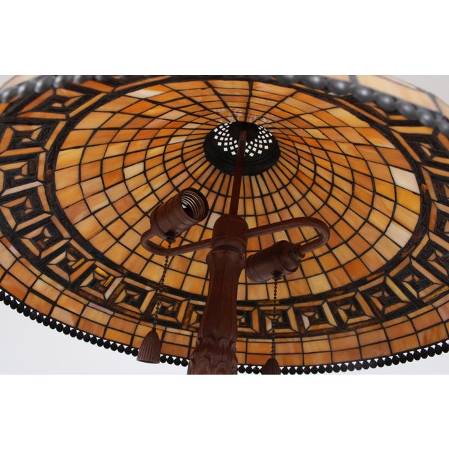 1990s Quoizel Tiffany Greek Key Leaded Glass Table Lamp For Sale - Image 16 of 18