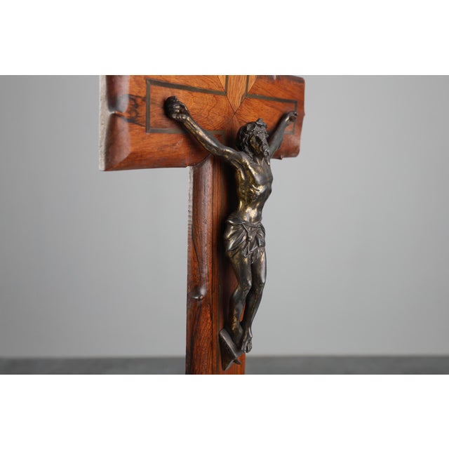 Wood French Oak and Copper Crucifix, 1920 For Sale - Image 7 of 13