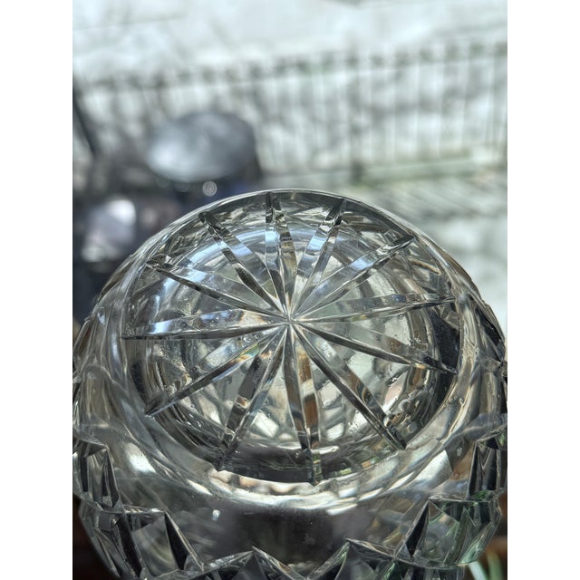 Transparent Mid 20th Century Mid Century Modern Cut Crystal Decanter Diamond Quilted Body With Sunburst Ball Stopper For Sale - Image 8 of 10