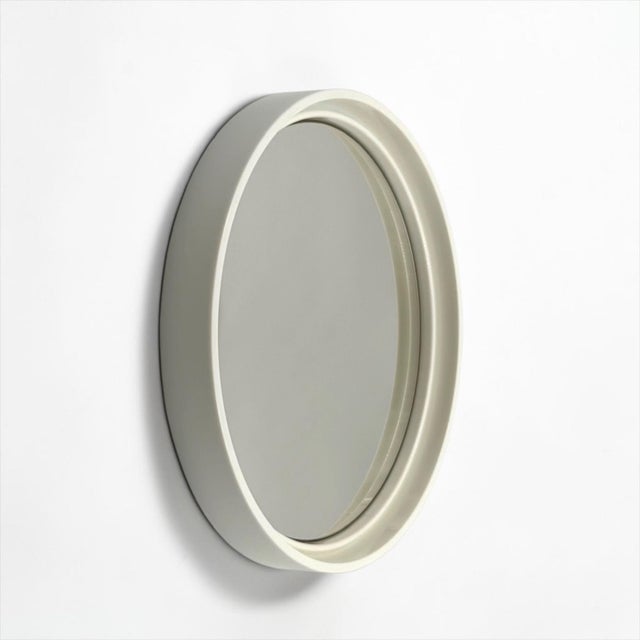Space Age Round Plastic Wall Mirror from Gilac, France, 1970s For Sale - Image 3 of 12