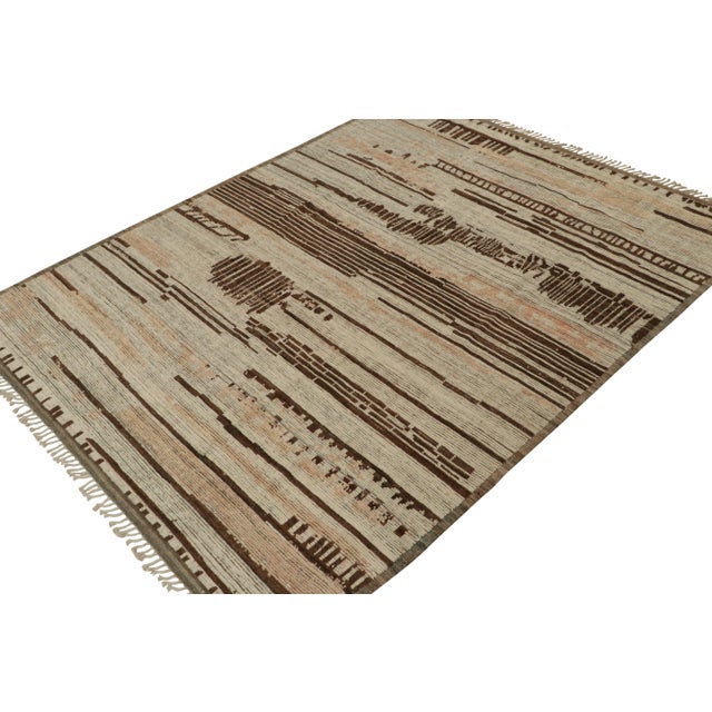 Looking for a custom size? For more information on customization capabilities, please reach out to custom@chairish.com....