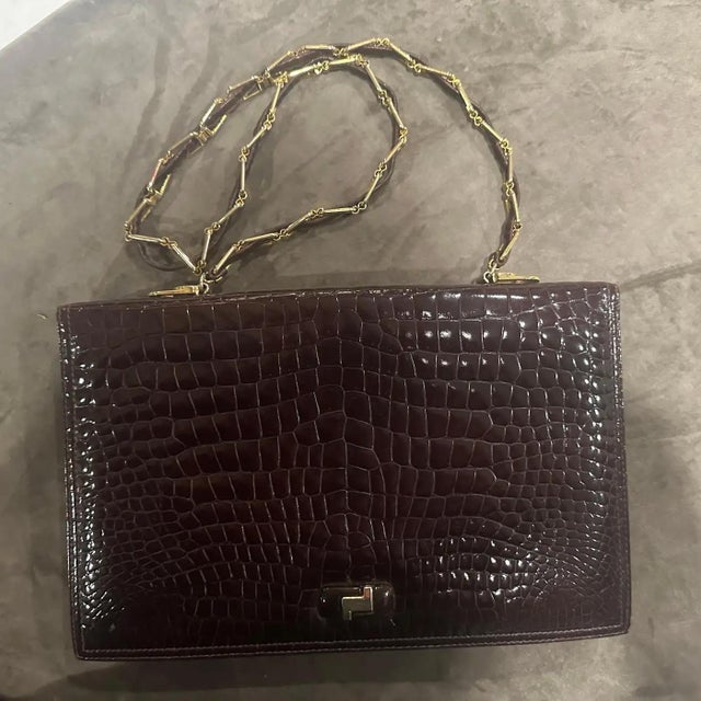 Animal Skin 1970s Elegant Brown Embossed Leather Italian Shoulder Bag For Sale - Image 7 of 17
