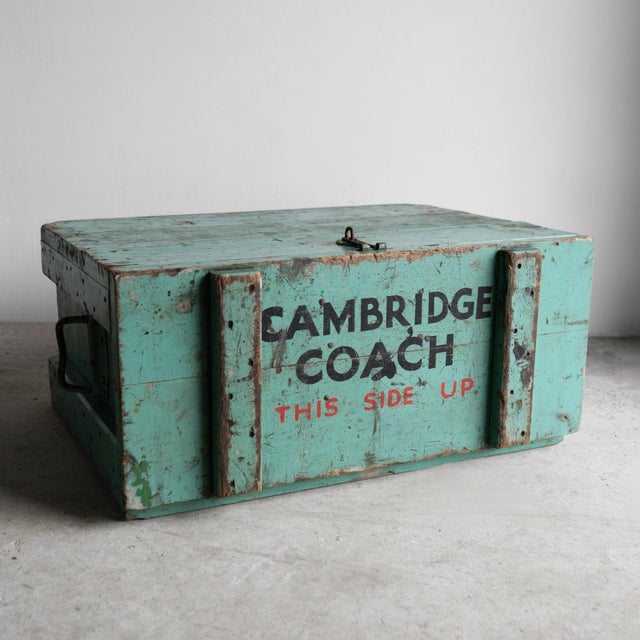 VINTAGE CAMBRIDGE UNIVERSITY ROWING ICE BOX A pine crate lined with a metal liner which would have originally been used as...