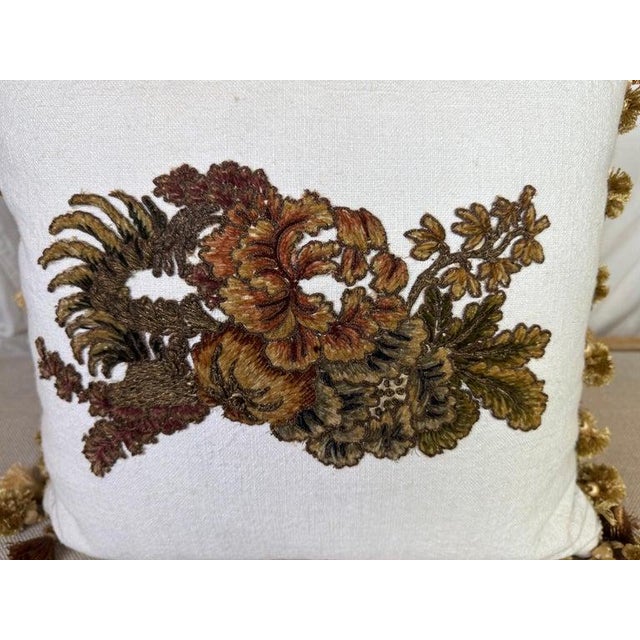 Melissa Levinson Elegant White Linen Pillows by Melissa Levinson, Rococo Style, Usa For Sale - Image 4 of 6