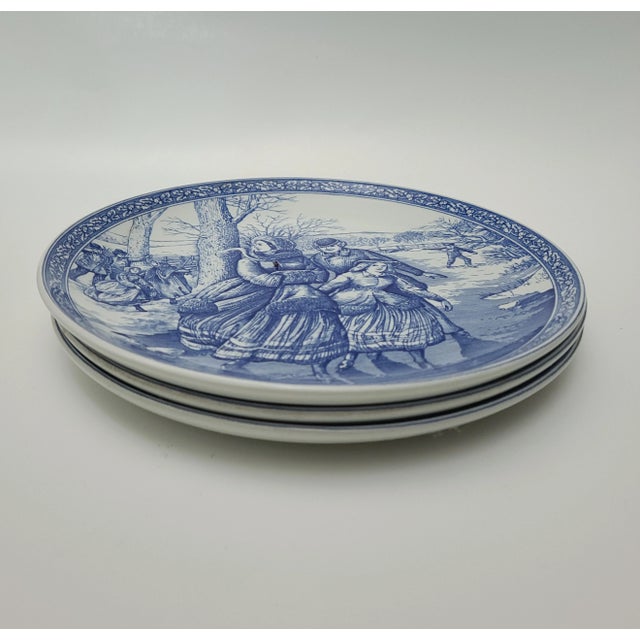 Spode Vintage Spode Blue Room 1996 Christmas Plate Number 2 "Skaters" For Sale - Image 4 of 7
