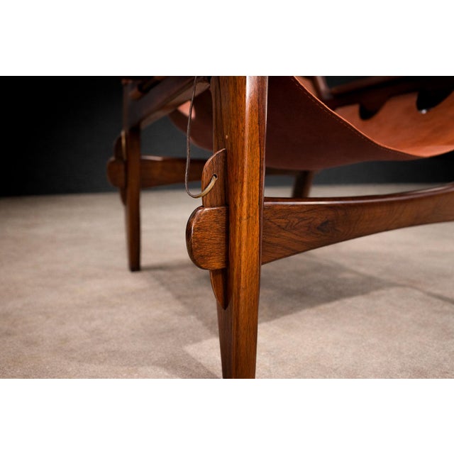 Armchairs “Kilin” in Hardwood & Leather, Sergio Rodrigues, 1960s - Lot 595A For Sale In New York - Image 6 of 17