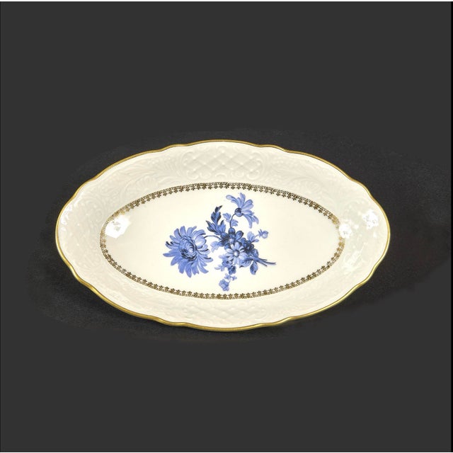 Bavarian Porcelain Dinnerware Set from Carl Schumann, 1940s, Set of 54 For Sale - Image 4 of 18
