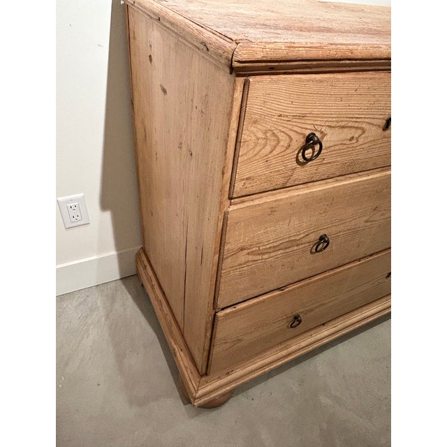 19th Century English Natural Pine Chest of Drawers For Sale - Image 12 of 17