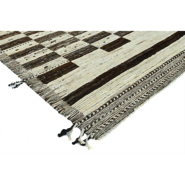 Moroccan Handmade Moroccan Style: Geometric Design Beige and Brown Wool Rug For Sale - Image 3 of 4