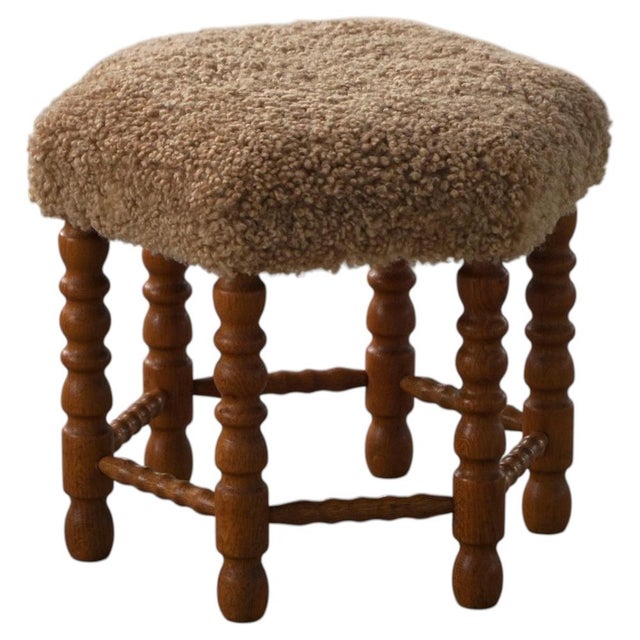 Mid-Century Modern Hexagon Oak Stool with Lambswool Seat and Bobbin Legs, 1950s For Sale - Image 12 of 12