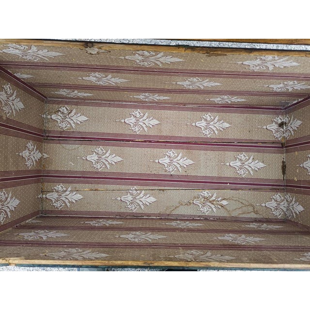 Travel Trunk in Green Varnished Wood, 1900s For Sale - Image 11 of 18