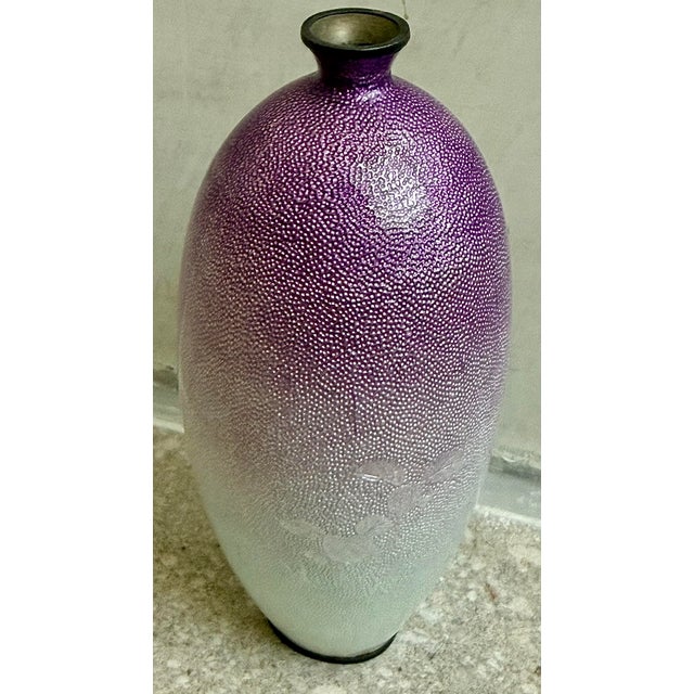 Miniature Antique Japanese Meiji Era Cloisonné Enamel Ginbari Vase in Silver With Irises, Signed For Sale - Image 9 of 12