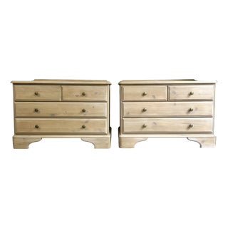 Matching Chests of Drawers in Pine, 1990s, Set of 2 For Sale