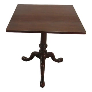 Kittinger Williamsburg Adaptation Solid Mahogany Lamp Table For Sale