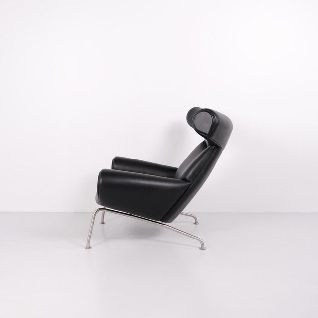 1960s Set of Model EJ100 Ox Chair with Ottoman in Black Leather by Hans J. Wegner for Fredericia, 1960s For Sale - Image 5 of 15