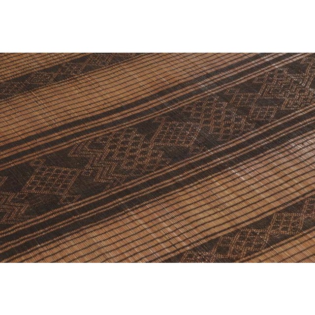 1950s Vintage Tuareg Mat, Bold Geometric Stripes in Beige-Brown - Rug & Kilim For Sale - Image 5 of 8