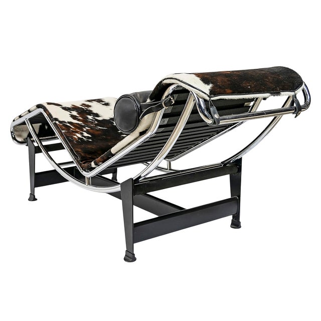Cassina LC4 Chaise Lounge by Le Corbusier for Cassina, 1990s For Sale - Image 4 of 11