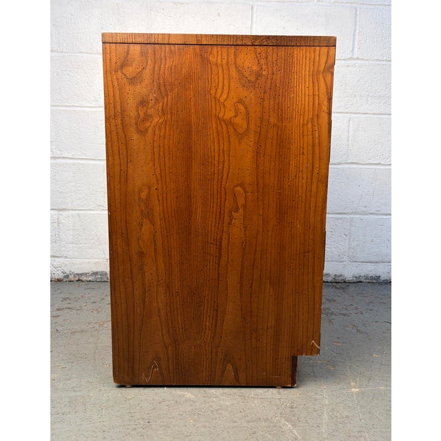 Vintage Three-Drawer "Campaigner" Dresser by Dixie Furniture For Sale In New York - Image 6 of 18