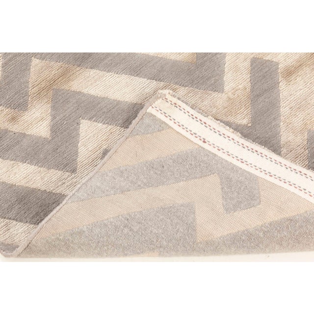 Contemporary Rocky Peaks Beige and Grey, Silk and Wool Rug by Doris Leslie Blau For Sale In New York - Image 6 of 6