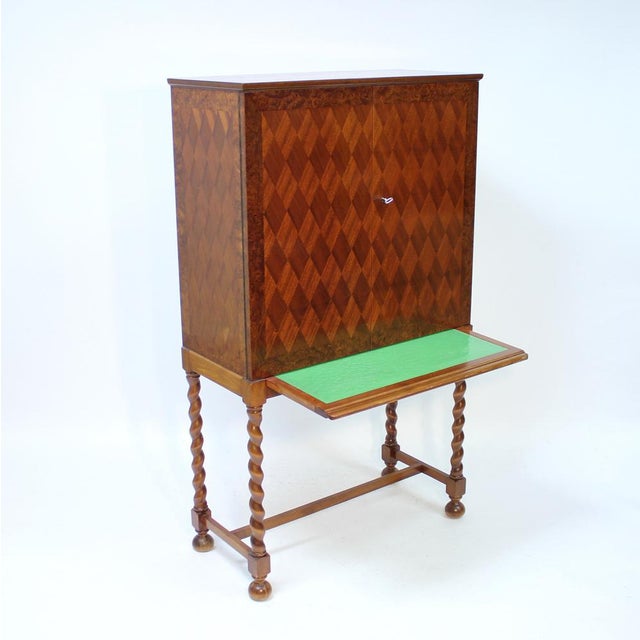 Brown Swedish Modern Bar Cabinet in Mahogany and Root Veneer, 1940s For Sale - Image 8 of 18