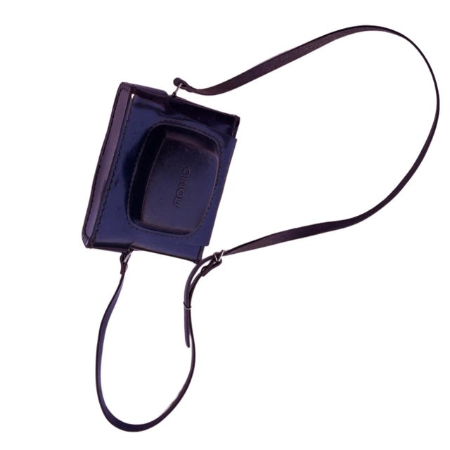 One of the most popular Soviet 35mm cameras, so popular that it was included in the Guinness Book of Records. Smena – the...