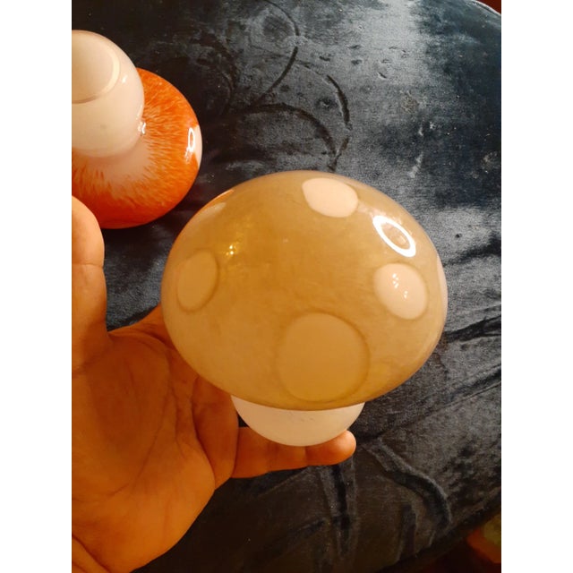 American Pair of Vintage Art Glass Mushroom Figurines For Sale - Image 3 of 8