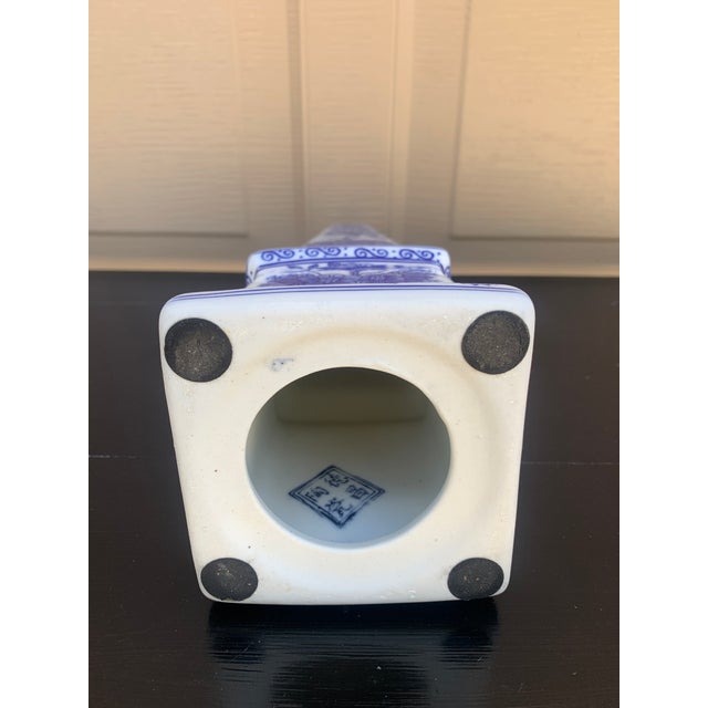 Late 20th Century Neoclassical French Country Porcelain Blue and White Obelisk For Sale - Image 11 of 11