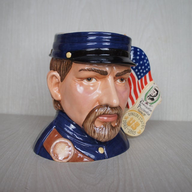 Royal Doulton American Royal Doulton American Civil War Confederate & Union Soldier Character Jug For Sale - Image 4 of 17