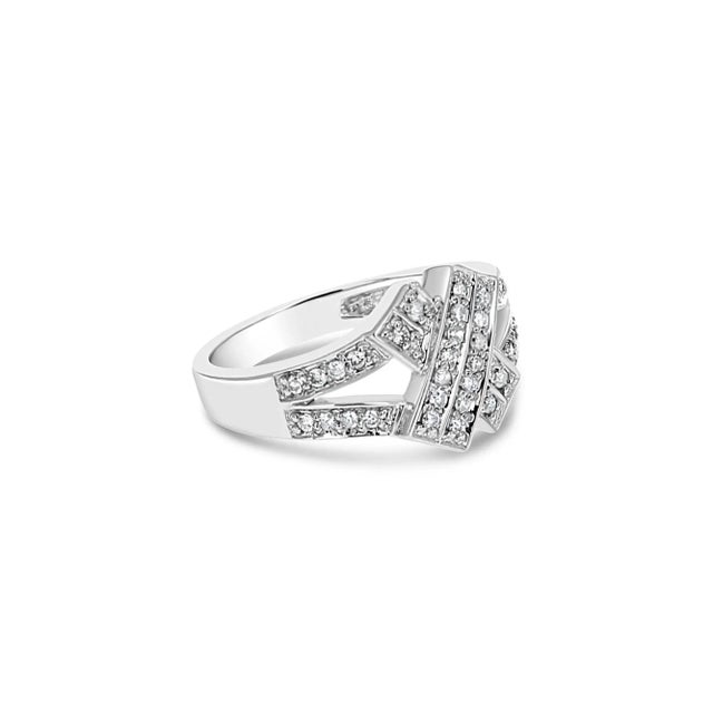 Contemporary Diamond XOXO Statement Ring .29cttw 14k White Gold, Size 8 For Sale - Image 3 of 3