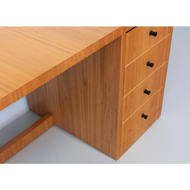 Modern Modernist Maple Desk by Dick Russell for Ray Leigh, 1980s For Sale - Image 3 of 18