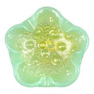 Vintage Barovier Toso Murano Light Green Gold Flecks Italian Art Deco Glass Decorative Flower Shape Bowl For Sale