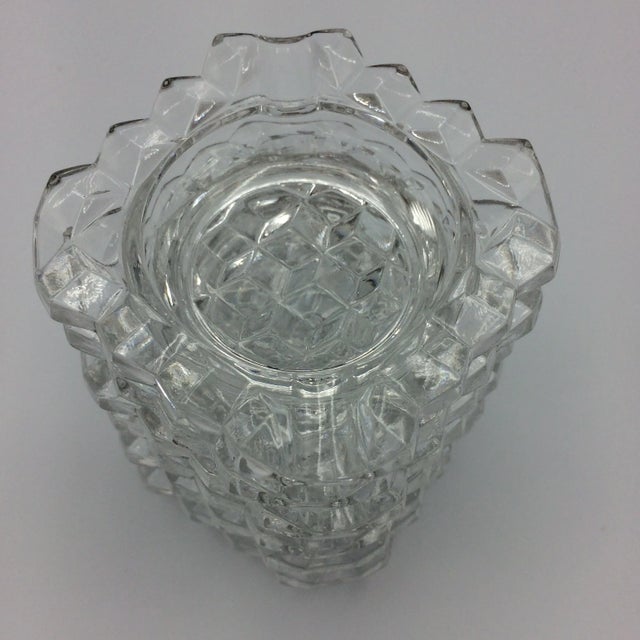 1950s Mid-Century Modern Set of 6 American Clear Fostoria Ashtrays - Cubist Style For Sale - Image 5 of 6