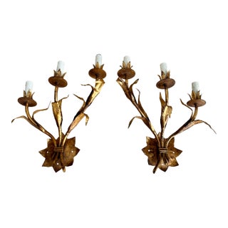 Pair of Vintage Italian Gilt Tole Botanical Leaf Sconces For Sale