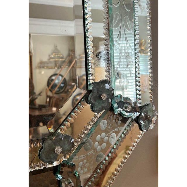 1920s Antique Venetian Etched Glass Octagonal Cushion Mirror For Sale - Image 5 of 7