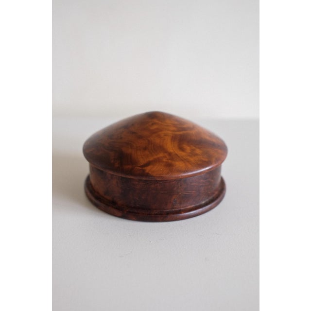 Vintage Burl Wood Trinket Box, in Very Good conditions. Designed 1970 to 1979