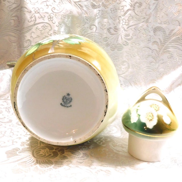 1920s Green Reinhold Schlegelmilch Rs Germany Chocolate Pot With Four Cups For Sale - Image 11 of 15