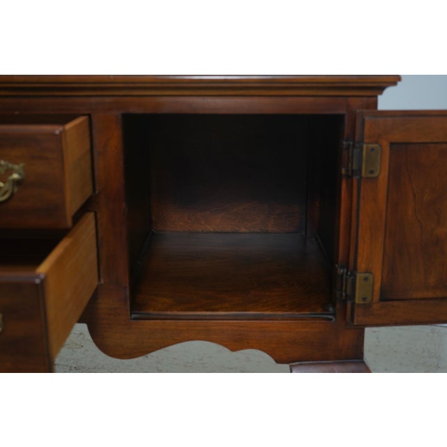 1970s 1970s Statton Oxford Cherry Queen Anne Sideboard For Sale - Image 5 of 18