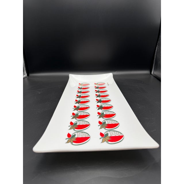 Mid-Century Modern Large Mid 20th Century Georges Briard Glass Strawberry Serving Tray For Sale - Image 3 of 12