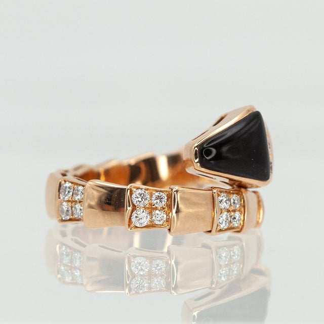 Bulgari Bvlgari Bulgari Serpenti Viper Diamonds & Onyx Ring in 18k Rose Gold, Size 8 For Sale - Image 4 of 14