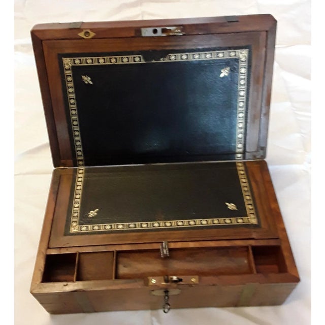 Ancient English Walnut and Brass Intarsia Desk Box with Secret Compartment, in Good conditions. Designed 1890 to 1919