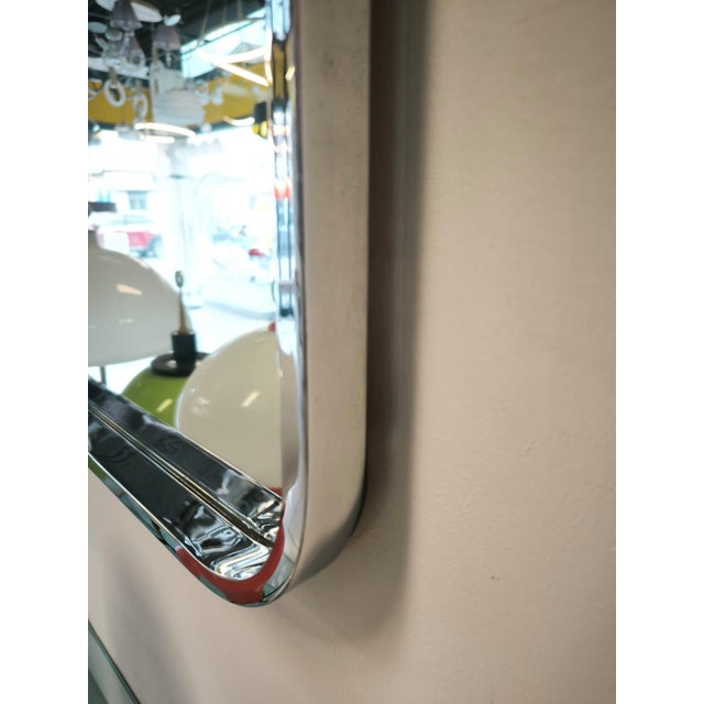 Vintage Chrome Mirror, 1970s, in Very Good conditions. Designed 1970 to 1979