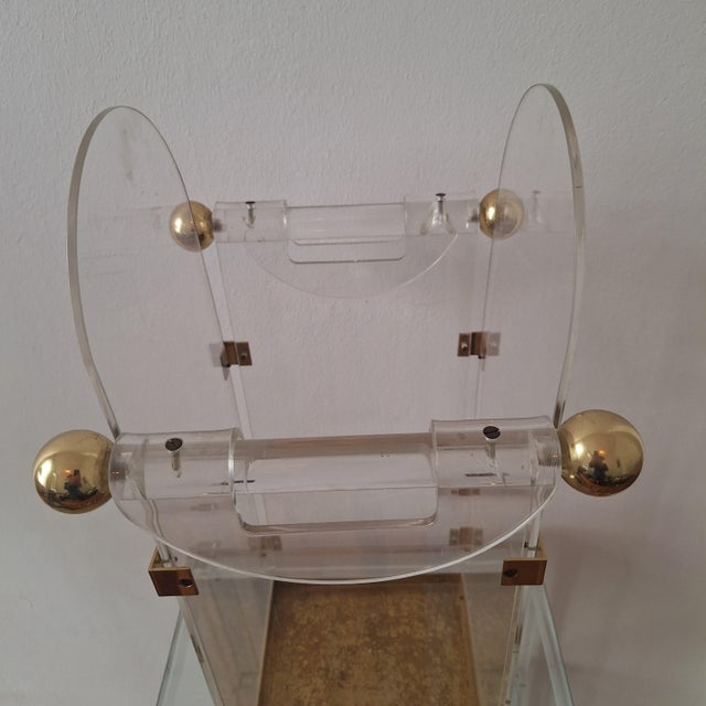 Acrylic Glass and Brass Umbrella Stand in the style of Fontana Arte, 1970s For Sale - Image 6 of 14